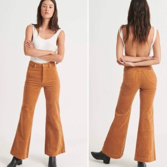 ROLLA'S Pants - ROLLA’S EASTCOAST CROP FLARE HIGH RISE TAN CORDUROY PANTS SIZE 28